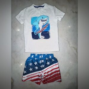 Under Armour Boys size 6 USA short & shirt